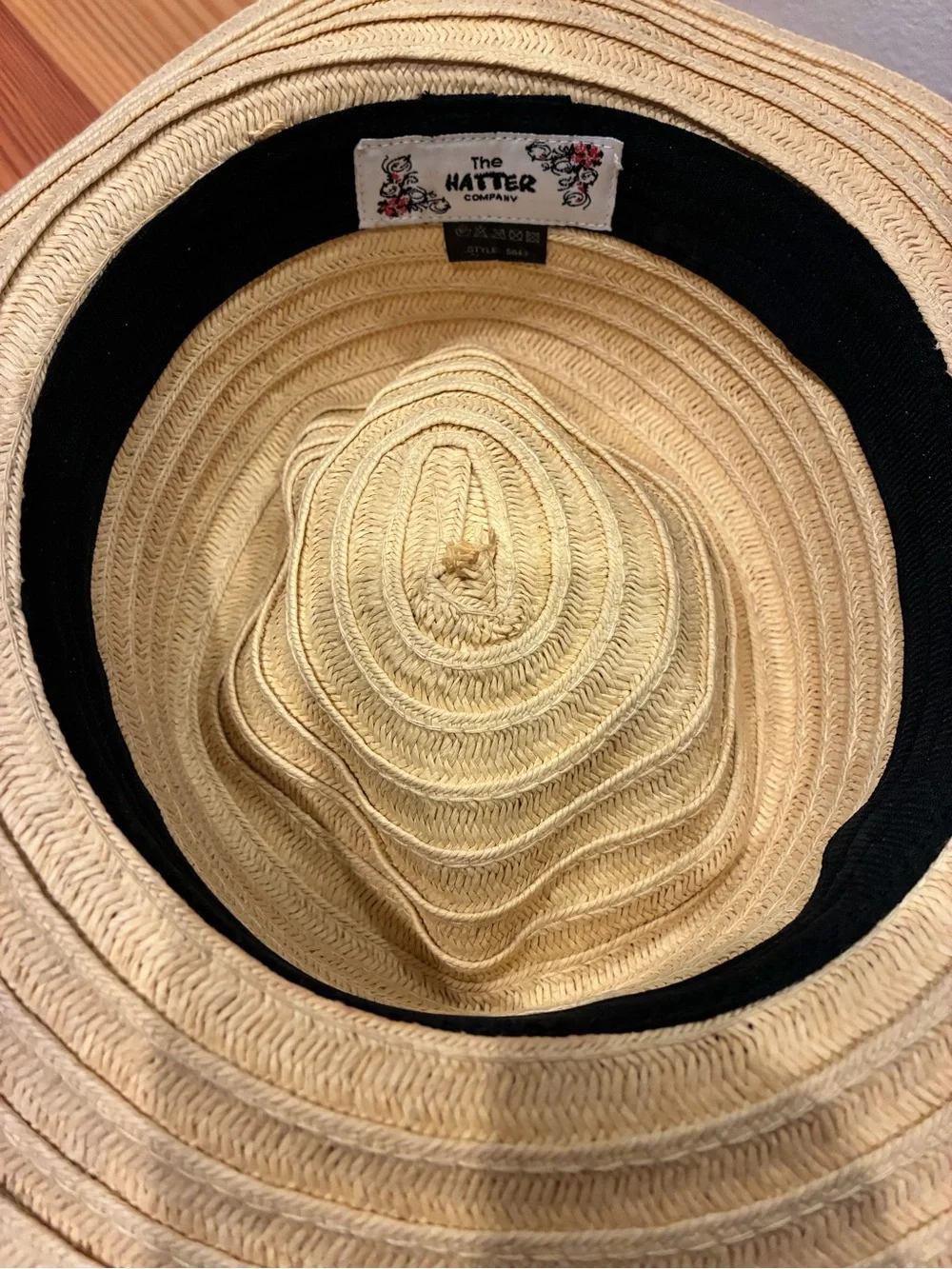 Men's Natural Straw Fedora with Black Band